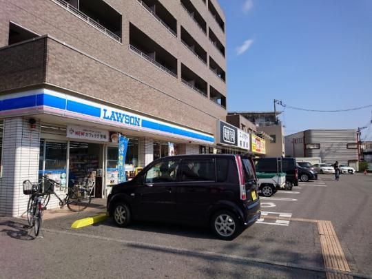 【周辺】　ローソン高知朝倉駅前店：1719m
