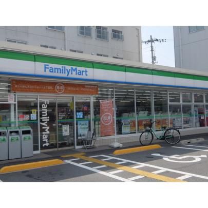 【周辺】　ファミリーマート高知土居町店：207m