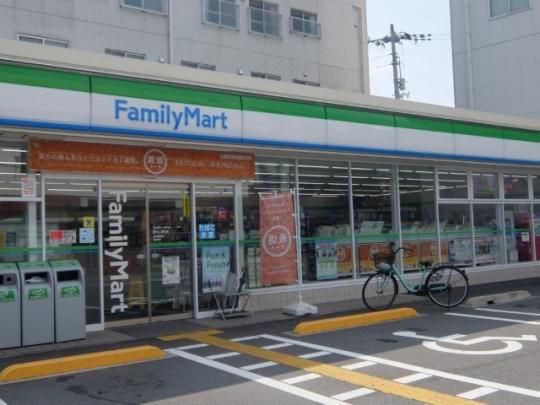 【周辺】　ファミリーマート高知土居町店：200m