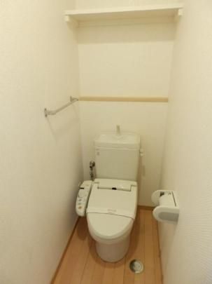 【その他】　トイレ（温水洗浄暖房便座）